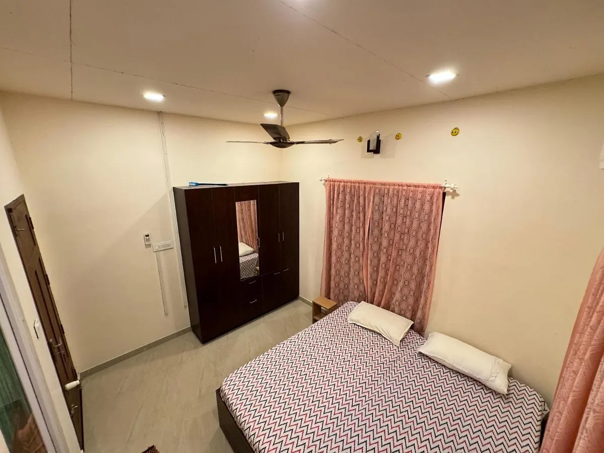 Sacred River Homestay アーラップーザ県